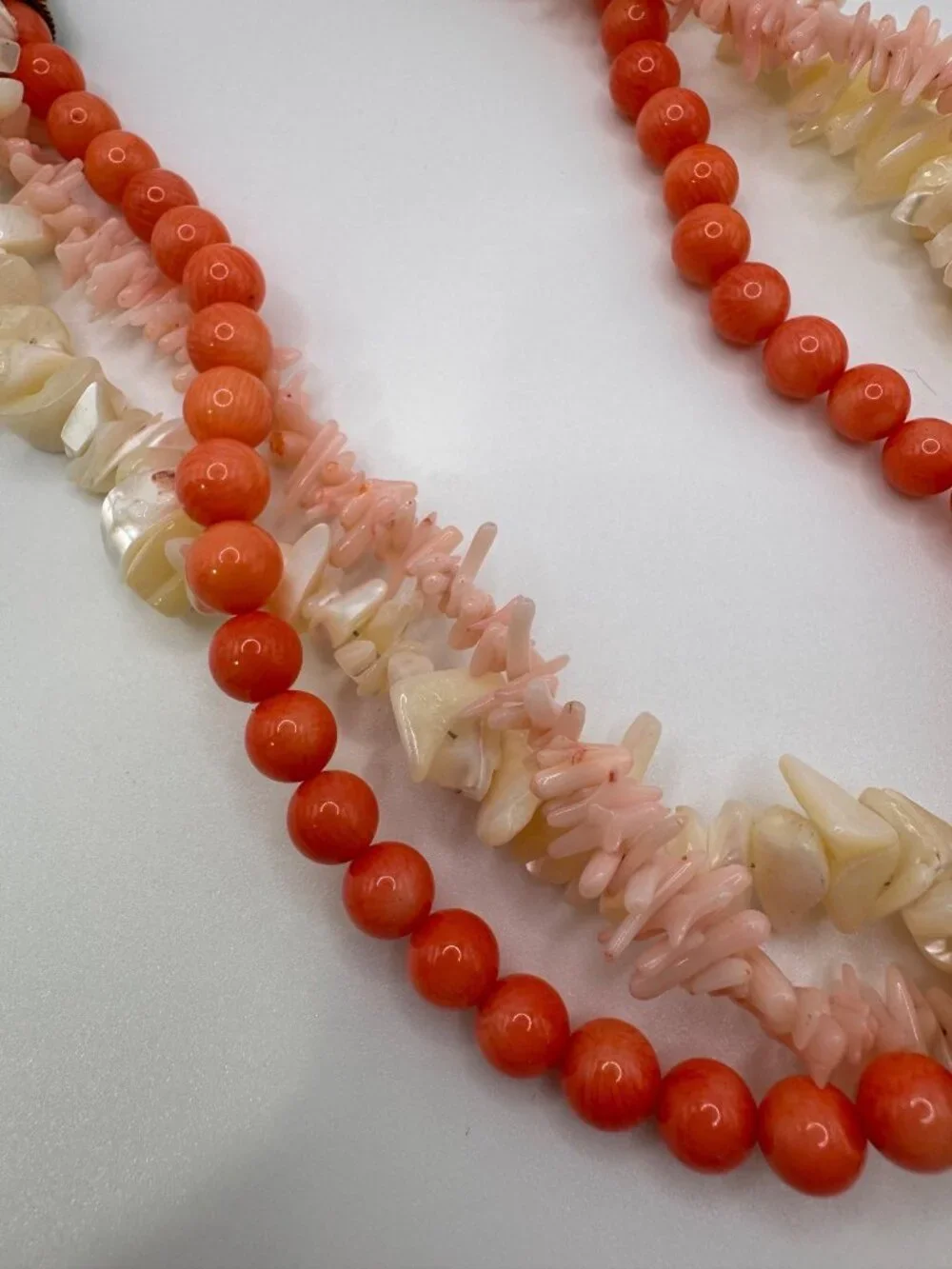 Vintage Coral Bead Multi Strand Necklace 925 Sterling MOP Shell Pendant Chunky - Picture 3 of 14